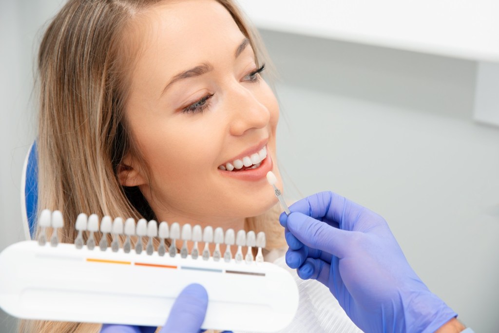 How Well Does Professional Teeth Whitening Actually Work?